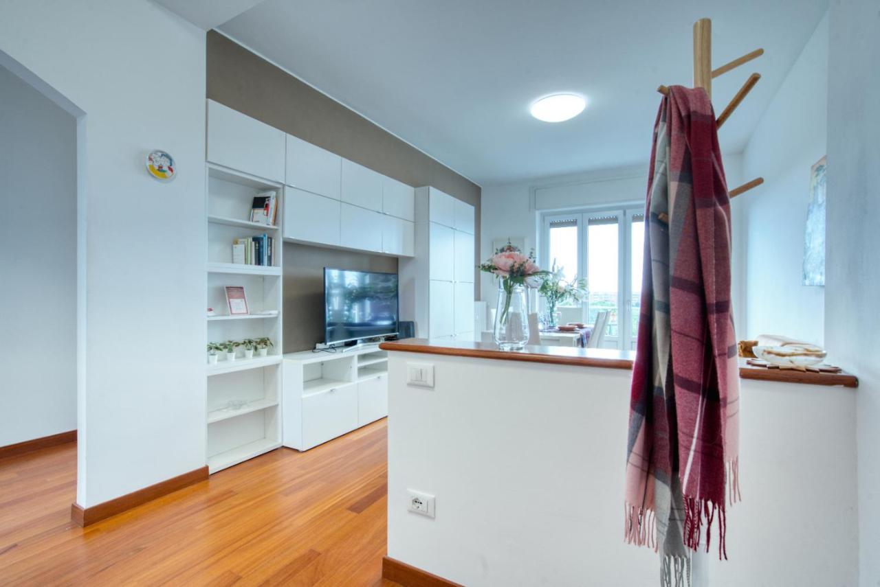 Caseospitali - Casa Park View, Ampio Trilocale Per Famiglie Sul Parco Milan Bagian luar foto
