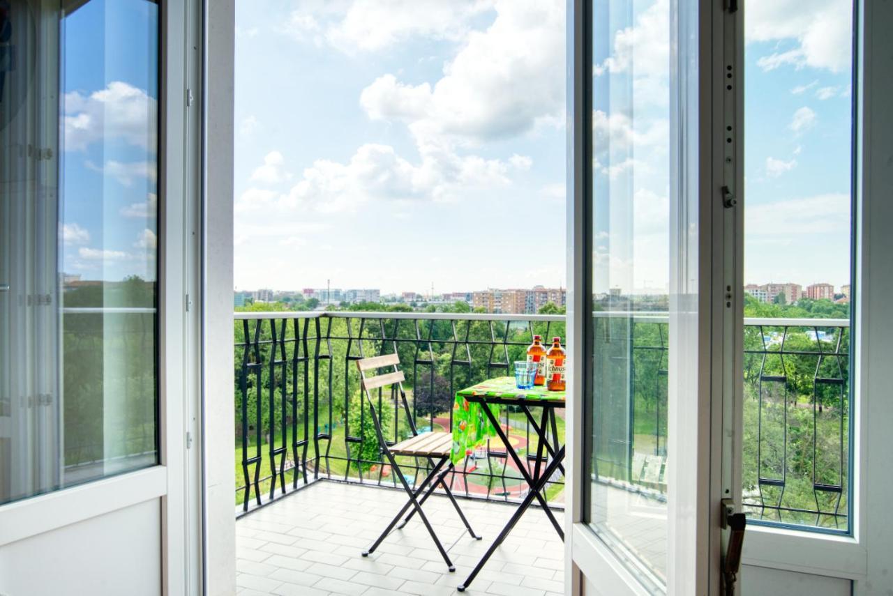 Caseospitali - Casa Park View, Ampio Trilocale Per Famiglie Sul Parco Milan Bagian luar foto